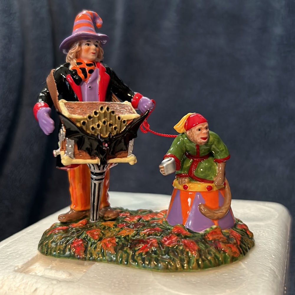 Department 56 Halloween Ghastly Organ Grinder Accessory NIB